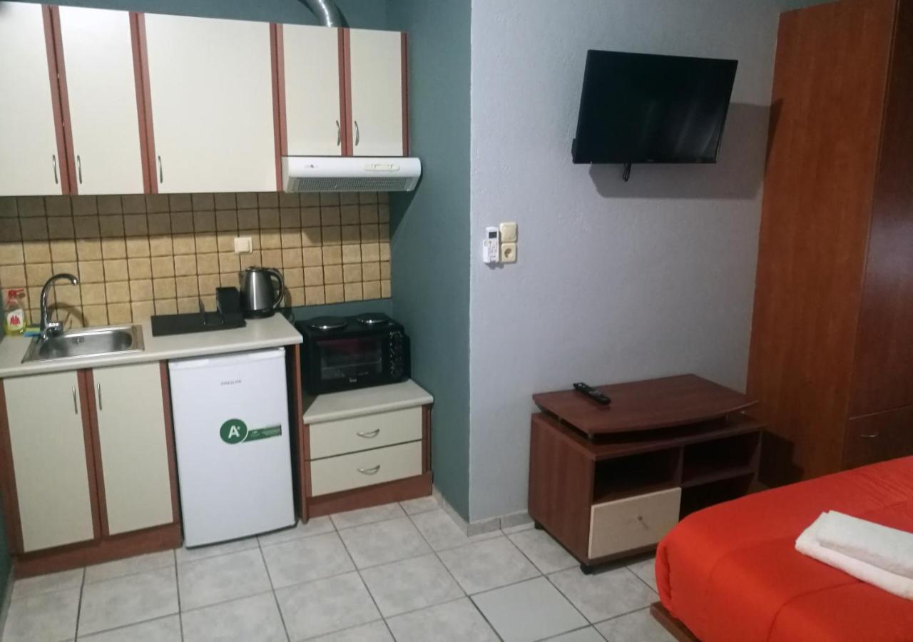 Alexander Rooms & Apartments Igoumenitsa Luaran gambar