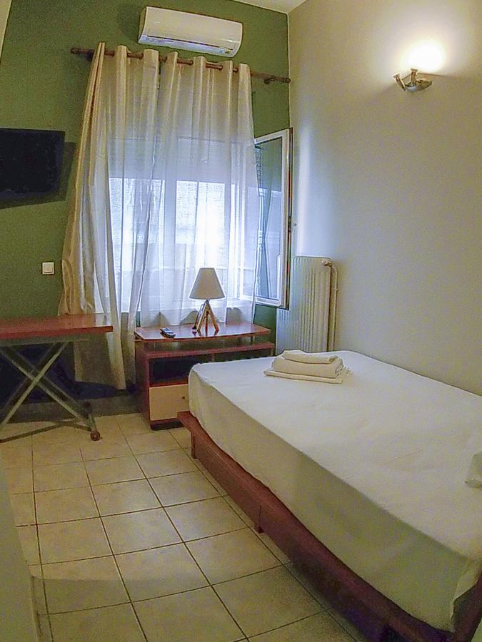 Alexander Rooms & Apartments Igoumenitsa Luaran gambar